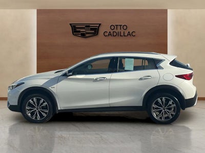 2018 INFINITI QX30 ESSENTIAL