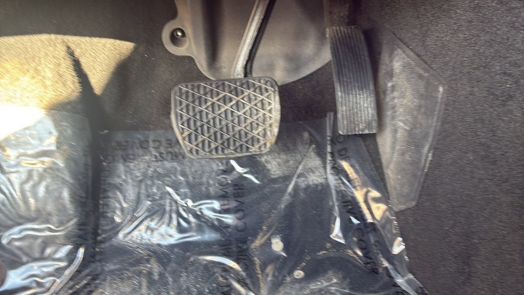 2018 INFINITI QX30 ESSENTIAL