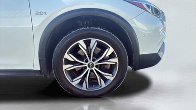 2018 INFINITI QX30 ESSENTIAL