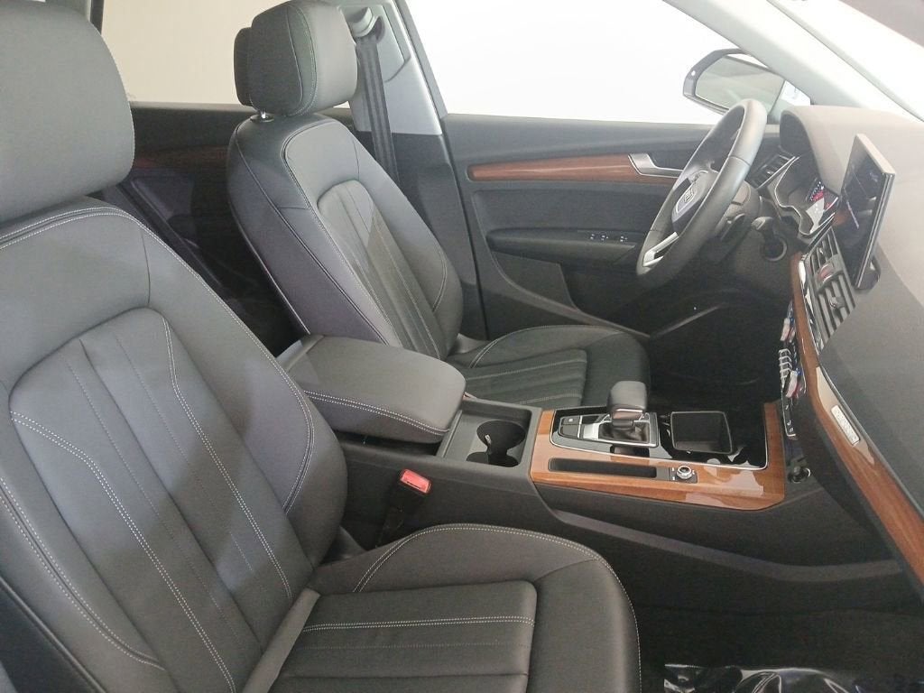 2023 Audi Q5 Premium