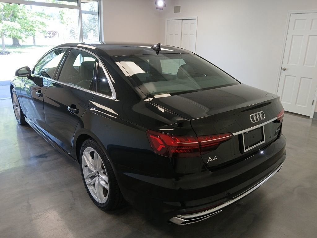 2024 Audi A4 Sedan S line Premium