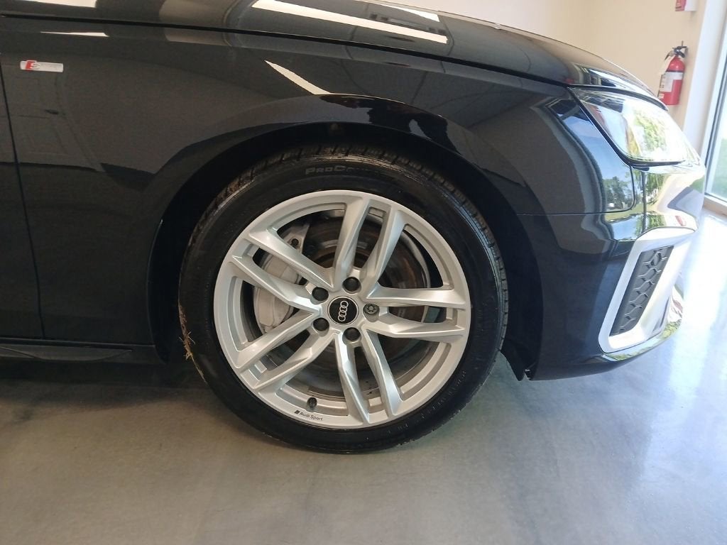2024 Audi A4 Sedan S line Premium